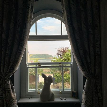 라파른 Dylan Thomas Sea View B&B 외부 사진