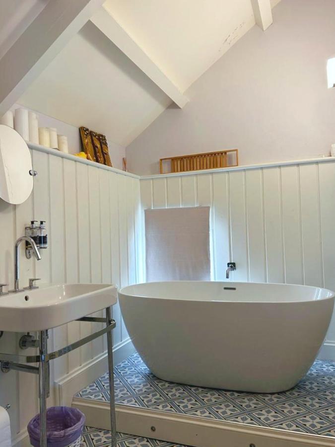 라파른 Dylan Thomas Sea View B&B 외부 사진
